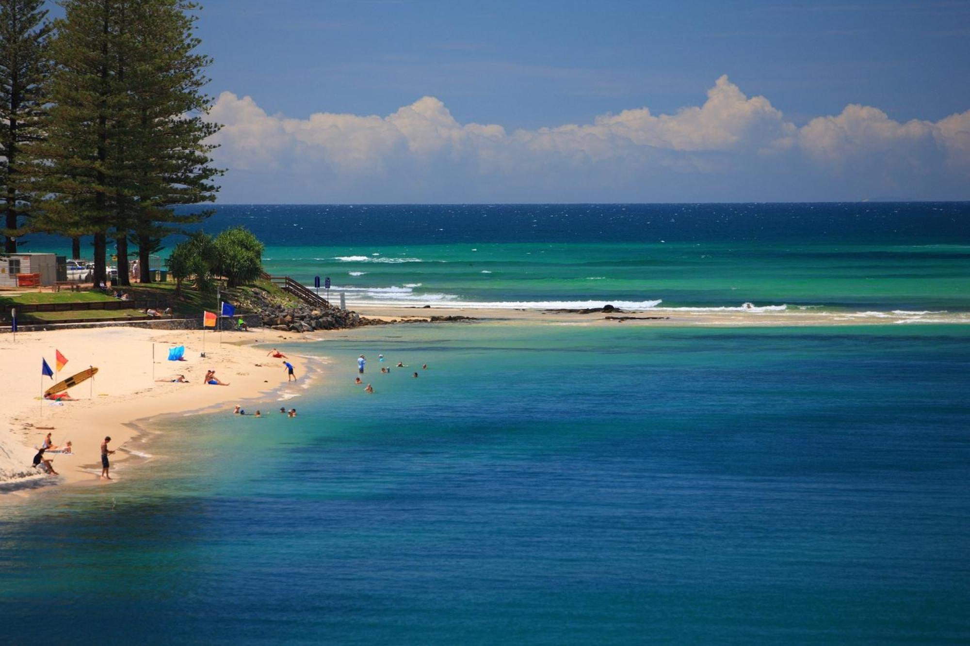 Rumba Beach Resort Caloundra Exterior foto